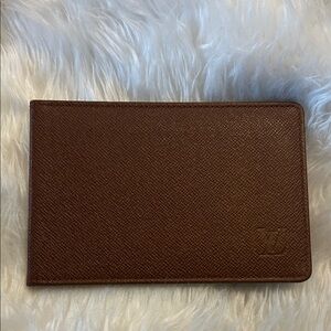 Louis Vuitton chestnut brown taiga leather I.D. Card holder bifold wallet